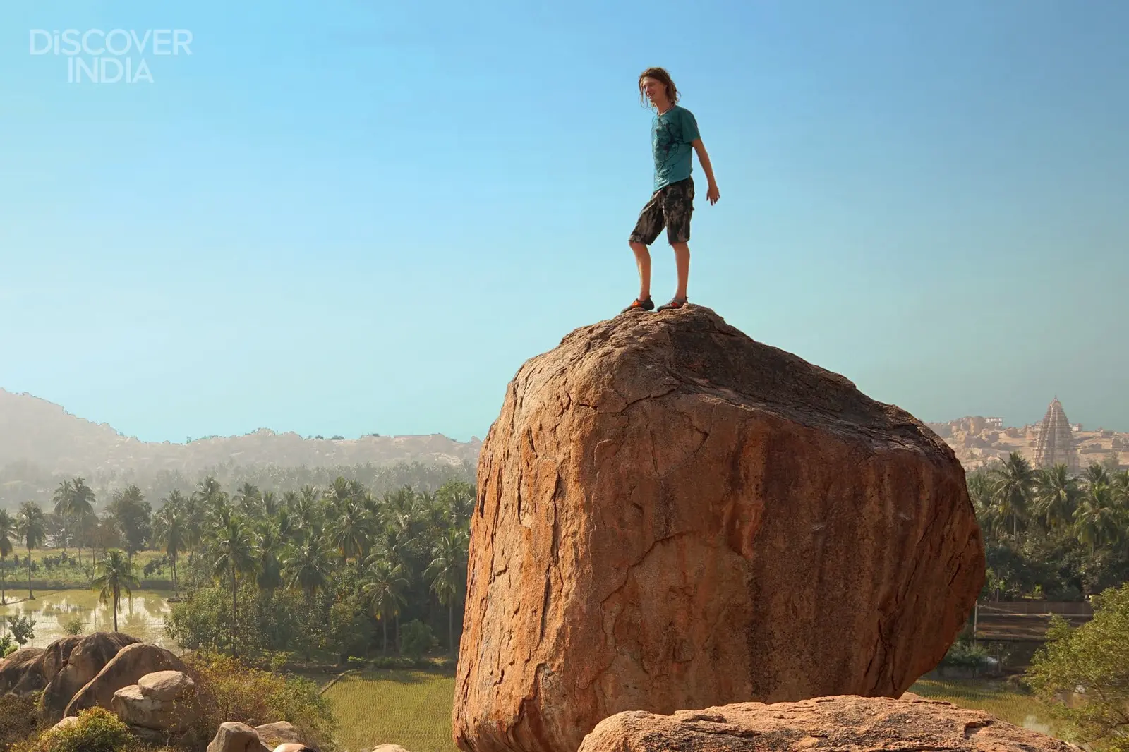 What makes bouldering in Hampi such a unique adventure?