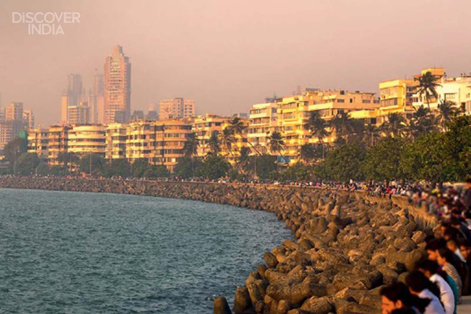 2:00 pm — Where Should You Go for Parsi Food in Mumbai?